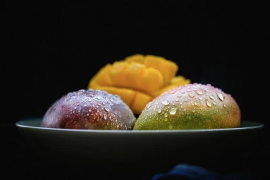 NEMA DŽABE TITULU "KRALJ VOĆA"! Mango je veoma hranljiv i bogat vitaminima, a evo šta istraživanja pokazuju - kako utiče na organizam