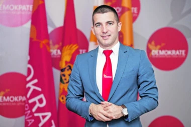 ZVANIČNO: Aleksa Bečić je novi predsednik skupštine Crne Gore