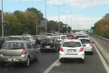 PO PRAVILU: Ponedeljkom uvećan intenzitet saobraćaja