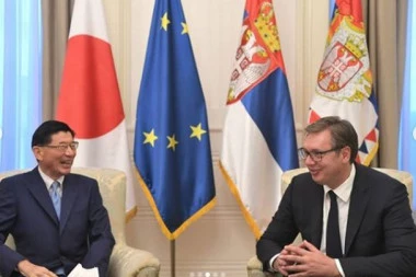 (FOTO) Predsednik Vučić ugostio odlazećeg ambasadora Japana: Saradnja dveju zemalja značajno napredovala