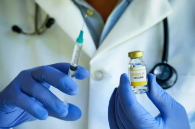 Rusi počinju sa proizvodnjom vakcine za KOVID u januaru 2021.godine