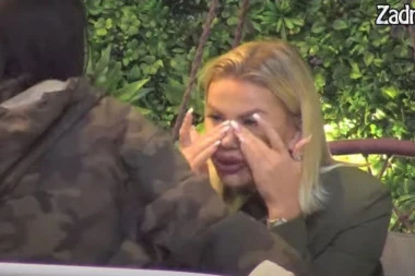 (VIDEO) Sanja se slomila kada je videla slike sa Franom: HOĆU DA GA POLJUBIM, ALI NE MOGU!