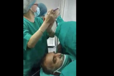 (VIDEO) ŽIVEĆE OVAJ NAROD! Pacijent i medicinske sestre PEVAJU NARODNJAKE TOKOM OPERACIJE! Kafanska atmosfera u šok sobi