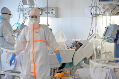 BORBA ZA ŽIVOTE TRUDNICA! Tri žene na respiratorima, morali hitno da ih porode u KBC "Dragiša Mišović"