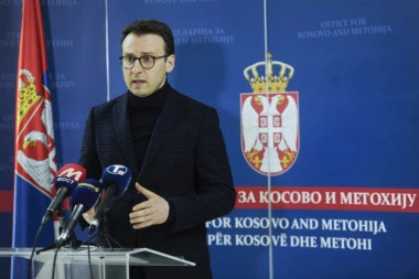 DIREKTOR KANCELARIJE ZA KIM ODGOVORIO HARADINAJU: Nesonovanim optužbama na račun predsednika Srbije sebi KUPUJE GLASOVE