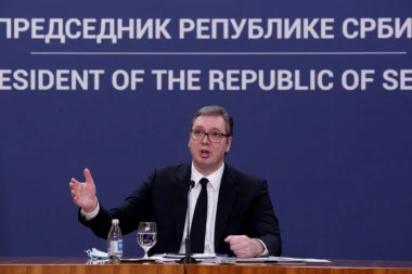 PRLJAVA OFANZIVA ZAPADA: Ministri, izdajte Vučića, spasite sebe!