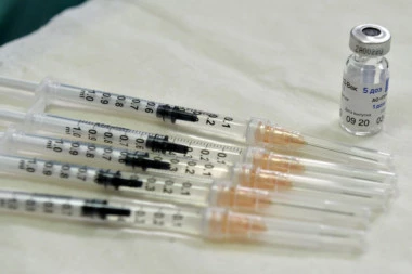 SJAJNA VEST: U Srbiju stiglo jos 58.500 doza Fajzer vakcine
