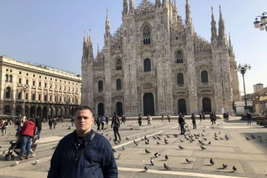 (FOTO, VIDEO) REPUBLIKA NA LICU MESTA U MILANU: "Pijaca del Duomo" sija kao zlato, GRAD MODE NALIK GRADU DUHOVA uoči bitke u LE!
