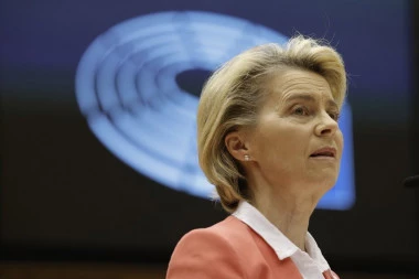 NA STOLTENBERGOVO MESTO DOLAZI FON DER LAJEN? Predsednica Evropske komisije u procesu kandidovanja za mesto šefa NATO