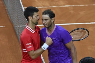 ĐOKOVIĆ U NEVERICI: Rafael Nadal osvojio 21. Gren slem titulu?! (FOTO)