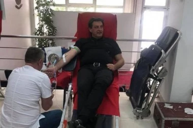 HUMANO! Bratislav Gašić dao krv: Naše malo nekome je sve