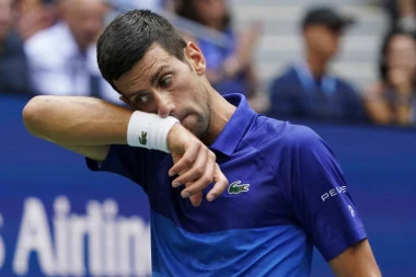 ŠOKANTNA STATISTIKA KOJA RUŠI ĐOKOVIĆA:  Veliki udarac za Novaka posle poraza na US Openu! (FOTO)