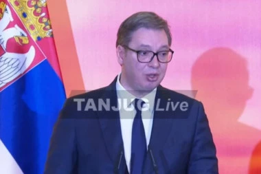 UŽIVO! Predsednik Vučić u Tirani: Ovde nije reč ni o Velikoj Srbiji, ni o Velikoj Albaniji već da se ne izgubimo u raspravama (VIDEO)