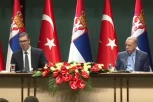MIR I STABILNOST NEMAJU CENU: Vučić se zahvalio Erdoganu na gostoprimstvu i saradnji (FOTO)