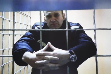 "NE ŽELIM IZRAZE SAUČEŠĆA" Oglasila se majka Alekseja Navaljnog, a opozicionar ostavio poruku Rusima u slučaju smrti (VIDEO)
