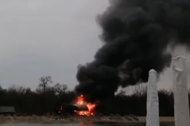 GORI OBJEKAT NA ADI CIGANLIJI! Veliki požar u Beogradu, upućeno šest vatrogasnih vozila (VIDEO)
