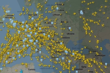 UKRAJINA SAMO ŠTO NE EKSPLODIRA: Avioni obilaze istok zemlje, ambasade povlače osoblje a države pozivaju građane da se vrate