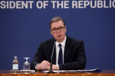 KAD DELA GOVORE, REČI SU SUVIŠNE: Predsednik Vučić objavio novi spot koji je ODUŠEVIO Srbiju (VIDEO)