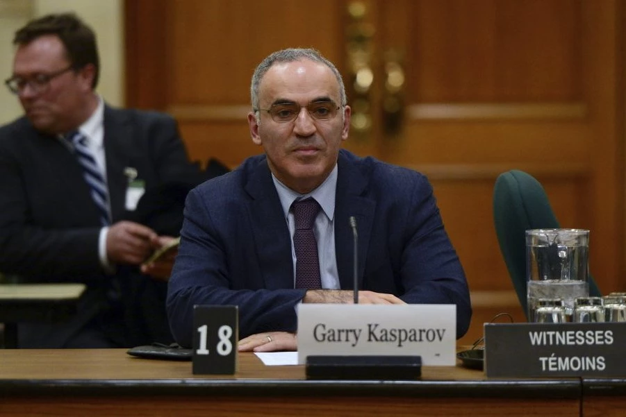 UHAPŠEN GARI KASPAROV: Slavni šahista optužen za terorističke aktivnosti