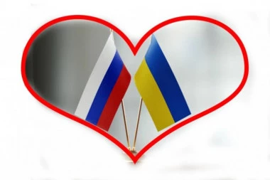 RUSKA INFLUENSERKA ZAPALILA INSTAGRAM: Obratila se javnosti zajedno sa mužem Ukrajincem!