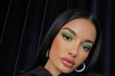 POSLEDNJA OBJAVA RIJANINE SUPARNICE ŠOKIRALA JAVNOST: Asap Roki je prevario TRUDNU pevačicu sa LEPOM dizajnerkom, A SADA JE OTKRIVENO OVO! (FOTO)