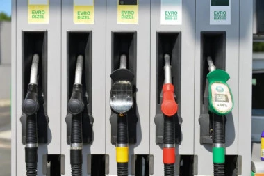 OVO SU NOVE CENE GORIVA: Benzin pojeftinio, a evo koliko će dizel koštati do sledećeg petka!