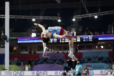 DOMINANTNO DO FINALA: Angelina Topić u nedelju skače za medalju! (VIDEO)
