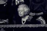 Glumica se EMOTIVNIM i POTRESNIM rečima oprostila od kraljice Elizabete II: Oplakujemo ženu koja je bila oličenje PLEMENITOSTI! (FOTO)