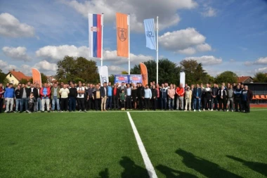 SVEČANO U POŽAREVCU: Oprema za klubove braničevskog okruga, do sada preko 2000 ekipa dobilo donaciju FSS,  otvoren novi teren "Velibor Vasović" (FOTO GALERIJA)