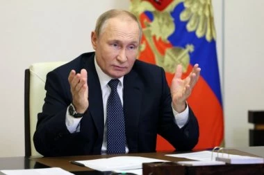 ŠAMAR ZAPADU PRED MUNDIJAL U KATARU: Velika POBEDA Putina i cele Rusije! (FOTO)