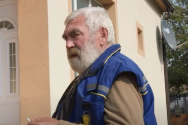 Otac Mikija Đuričića prvi put nakon što mu je komšija ZAPALIO kuću: Neka se LEČI! (VIDEO)