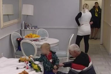 NOVI SUSRET SINA I OCA U ZADRUZI: Scena u apartmanu Kulića kida srce, Marija napravila gest koji će vas rasplakati! (VIDEO)