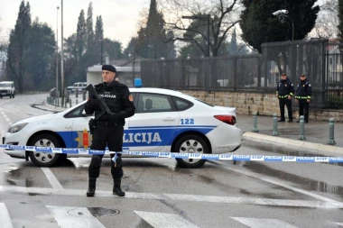 INCIDENT U NIKŠIĆU, PRIPADNIK MUP UHAPŠEN: Policajac čoveku slomio tri rebra?