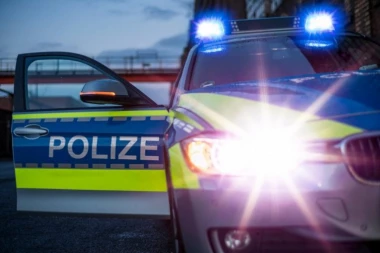 NEMAČKI POLICAJCI U KOMBIJU OTKRILI BOSANCE BEZ PAPIRA: Objašnjenje vozača ih je TEK ŠOKIRALO