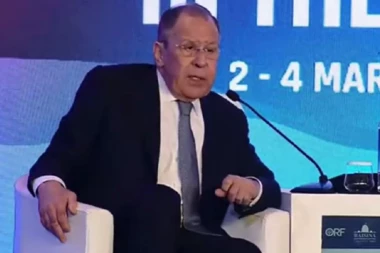 KOMEDIJA! Publika ismejala Sergeja Lavrova zbog OVE rečenice! (VIDEO)