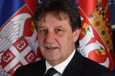 Ministar Gašić u Banjskom polju gde se traga za malom Dankom