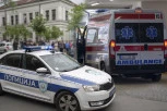 UŽAS U NASELJU BRAĆA JERKOVIĆ: Automobil udario dete (10) - sa povredama glave prebačeno u bolnicu!