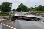 ODLOŽITE PUTOVANJA! Veliki broj puteva u Srbiji NEPROHODNO zbog poplava! Spisak deonica na kojima je prekinut saobraćaj!