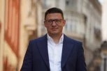 U OVOJ KAMPANJI RAZDVOJIĆE SE ŽITO OD KUKOLJA! Đurđev: ''Sve oštrice napada usmerene su direktno na Aleksandra Vučića''
