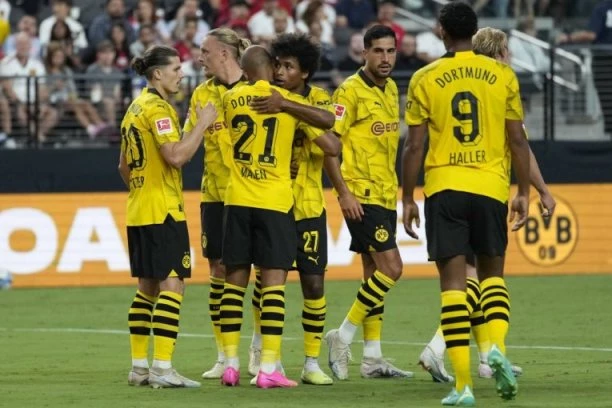 NI ZVEZDA, NI DINAMO, NI ŠAHTJOR! Dortmund SVE ZAKUVAO, šalje ih u KVALIFIKACIJE za Ligu šampiona?!