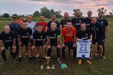 NI VREMENSKE NEPOGODE IM NISU SMETALE: Partizan stigao do prvog ovosezonskog trofeja!
