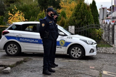 UHAPŠEN TERORISTA SA INTERPOLOVE POTERNICE U BOSNI: Pronađen u migrantskom kampu!