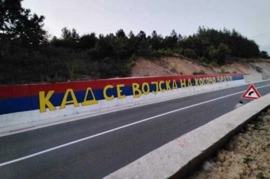 SANJAO ĐEDA I NJEGOŠA, PA SE ODUŽIO SRBIMA! U Pljevljima osvanuo grafit: Kad se vojska na Kosovo vrati! (FOTO)