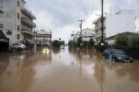 DESETAK PORODICA IZ SRBIJE TRAŽILO POMOĆ AMBASADE U GRČKOJ: Spasojević: "U 70 odsto tih mesta nema struje, prazne im se mobilni"