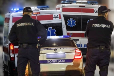 JEZIV UDES KOD PEĆINACA! Mercedes SLETEO sa puta, žena na mestu IZDAHNULA!