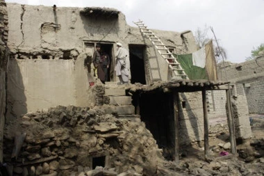 NOVI UŽAS ZA AVGANISTAN! Još jedan snažan zemljotres u provinciji Herat - gde je pre nekoliko dana poginulo 2.400 ljudi!