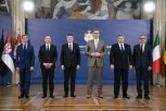 VELIKA PETORKA EU STIGLA U BEOGRAD! U toku sastanak sa predsednikom Vučićem