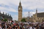 LONDON ĆE GORETI NA DAN PRIMIRJA? Za subotu zakazan MASOVNI protest podrške Palestini! Policija sprema ČELIČNI PRSTEN, navijači najavili OBRAČUN sa demonstrantima
