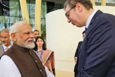 "PONOVIO SAM POZIV DA POSETI SRBIJU"! Vučić sa premijerom Indije u Dubaiju: "Srdačan susret sa iskrenim prijateljem"! (FOTO)