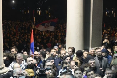 BEOGRAD GORI! Đilasovci obradovali Hrvate  - u delirijumu zbog divljanja opozicije! (VIDEO)